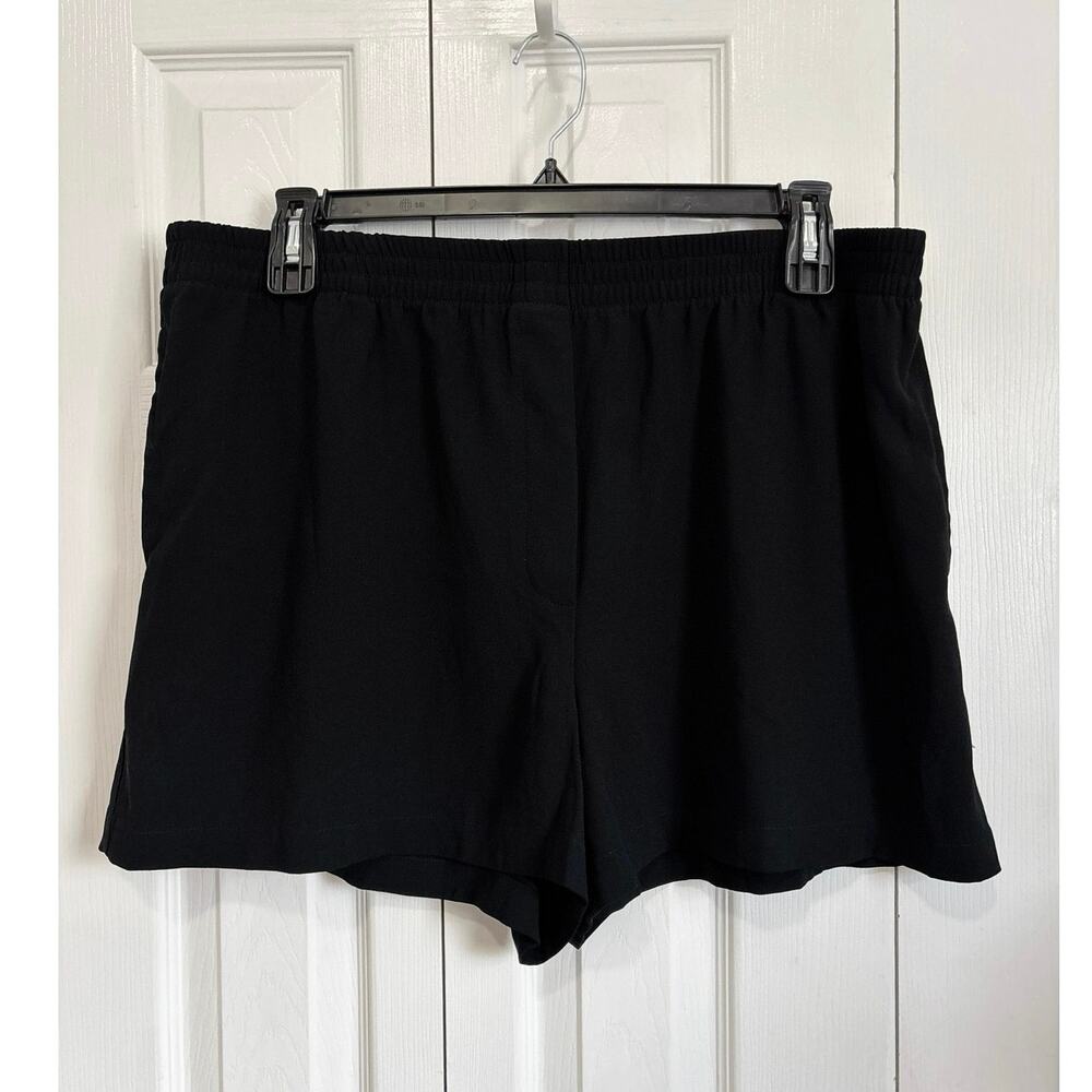 Babaton Black Pull On Minimalist Shorts with Pockets Size 2XL
